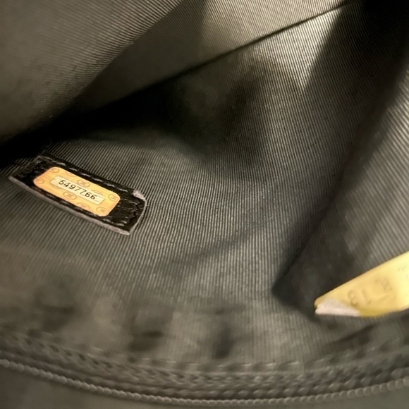 Chanel Tortoiseshell chain and suede tote bag - Picture 9 of 13